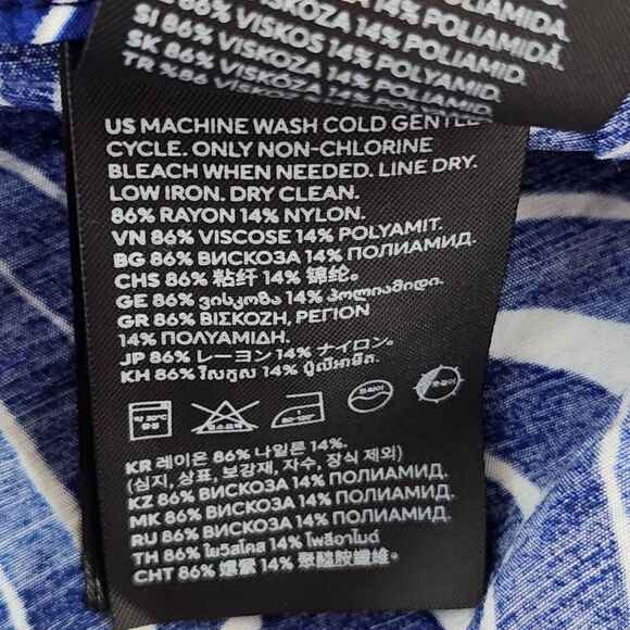 H&M Blue Print Wide Leg Pants Size 12 Blue and White Print Resortwear Pants - Picture 8 of 9